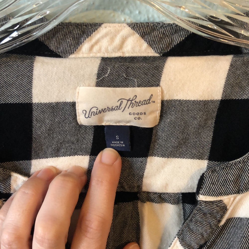 Flannel half-button top - Picture 2 of 3